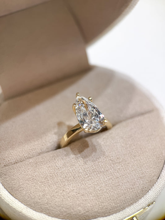 Pear Solitaire Engagement Ring