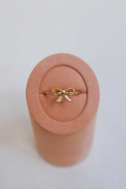 Petite Bow Ring
